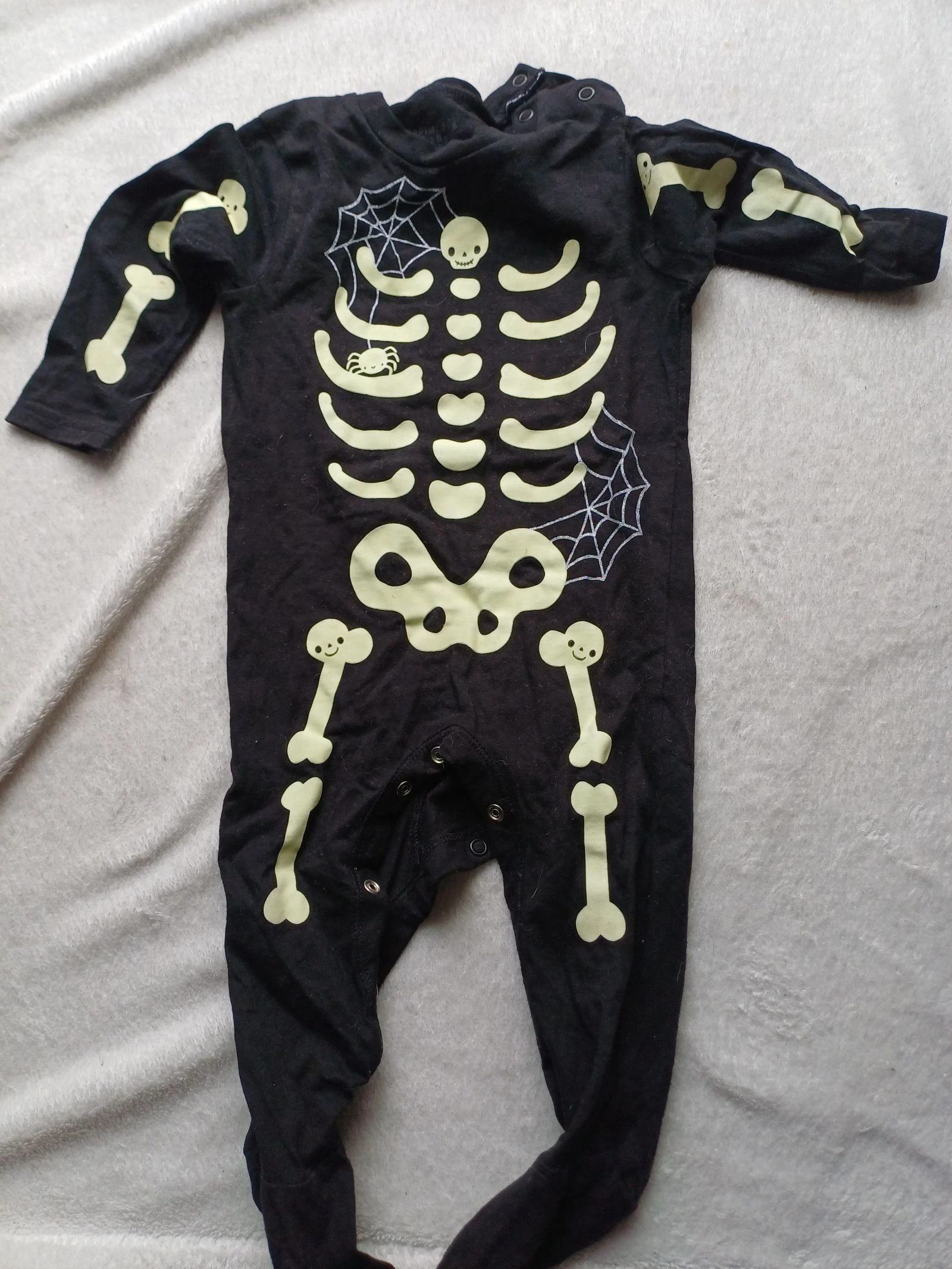 Pyjama noir squelette 12 mois